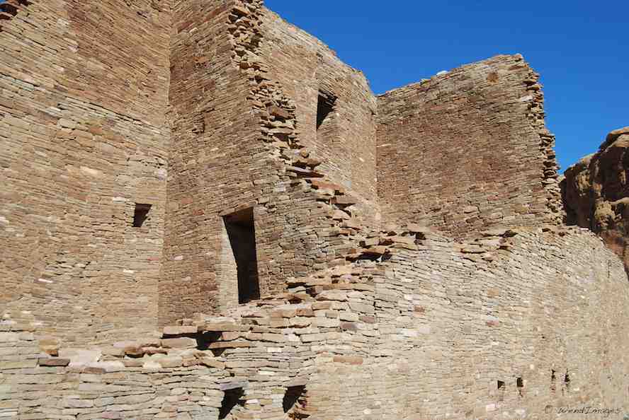 Door and windows at Pueblo Bonito